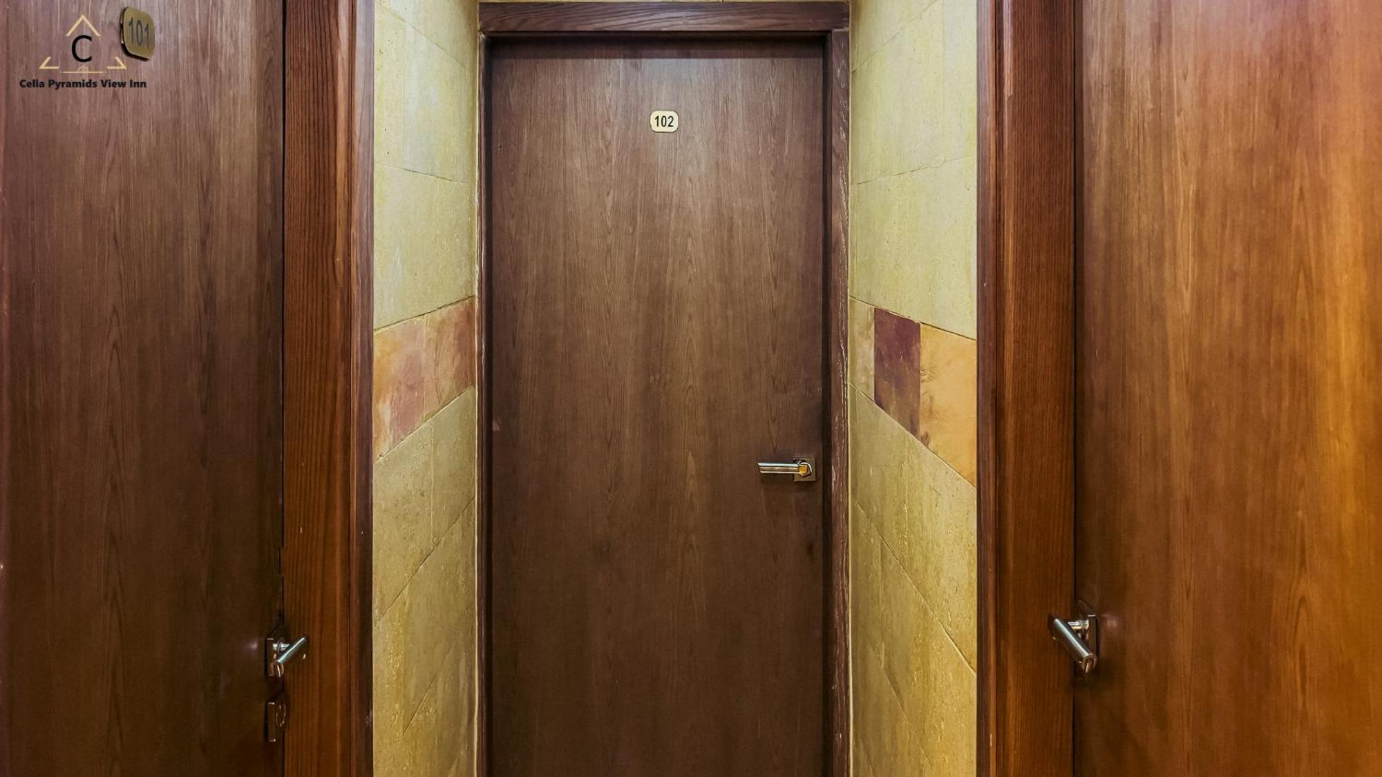 Celia Pyramids View Inn Nazlet el-Sîsi エクステリア 写真